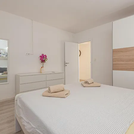 Rural Olive Krka By Interhome * Oklaj